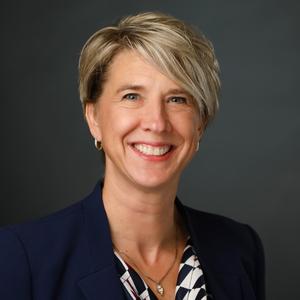 Traci Hollister